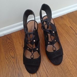 INDIGO Rd. Black Suede Gladiator Sandals 9M